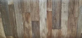 Cuban Oak vinyl option